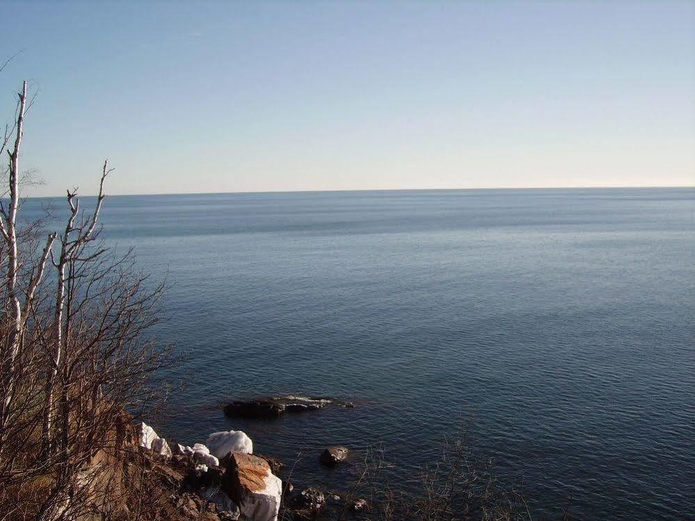 Cliff Dweller on Lake Superior Tofte Exterior foto